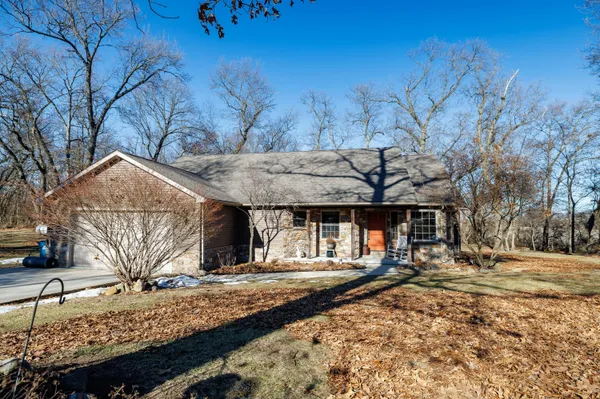 $450,000 | 2538 South 388 West, Morocco, IN 47963