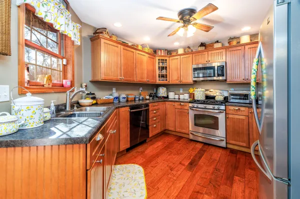 $450,000 | 2538 South 388 West, Morocco, IN 47963