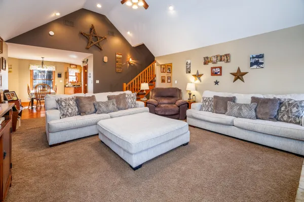 $450,000 | 2538 South 388 West, Morocco, IN 47963