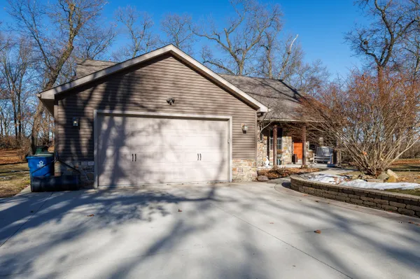 $450,000 | 2538 South 388 West, Morocco, IN 47963