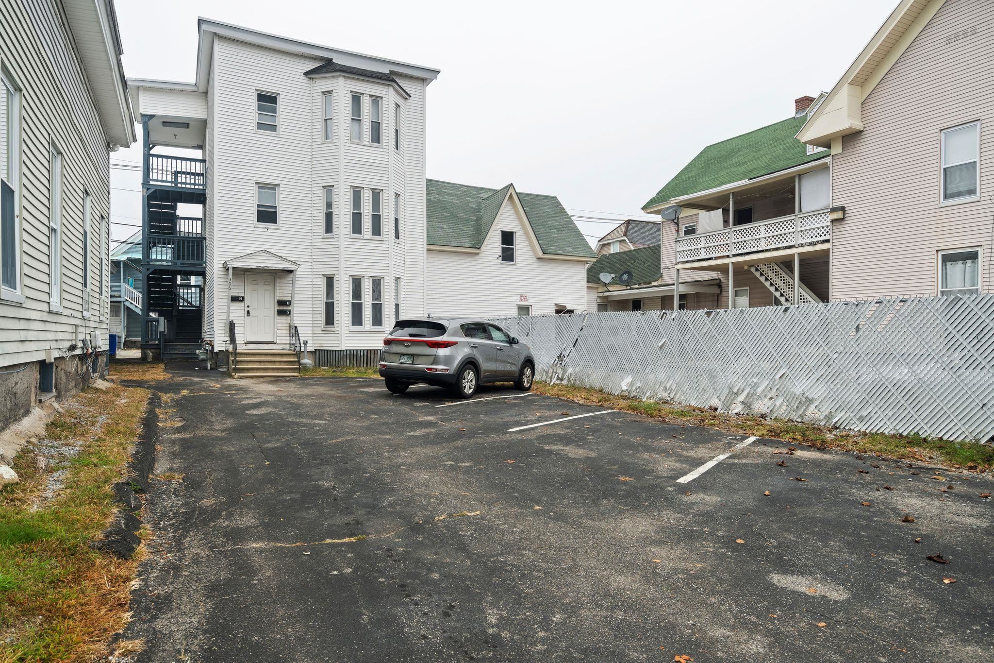 306 Manchester Street, Unit #1 Manchester, NH 03103 - Photo 12 of 24