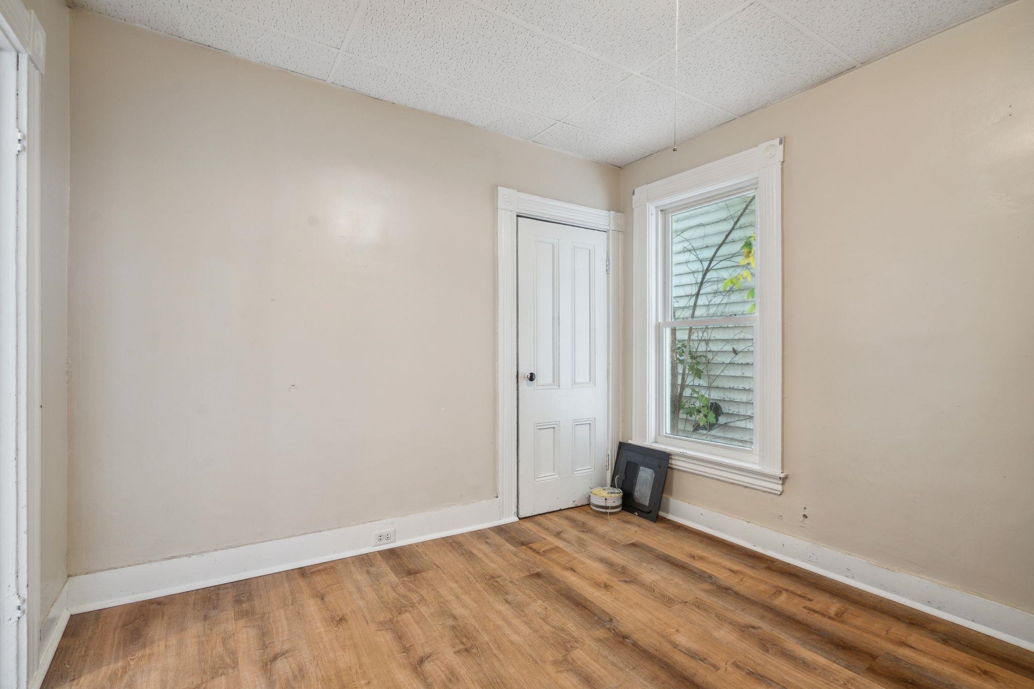 306 Manchester Street, Unit #1 Manchester, NH 03103 - Photo 13 of 24