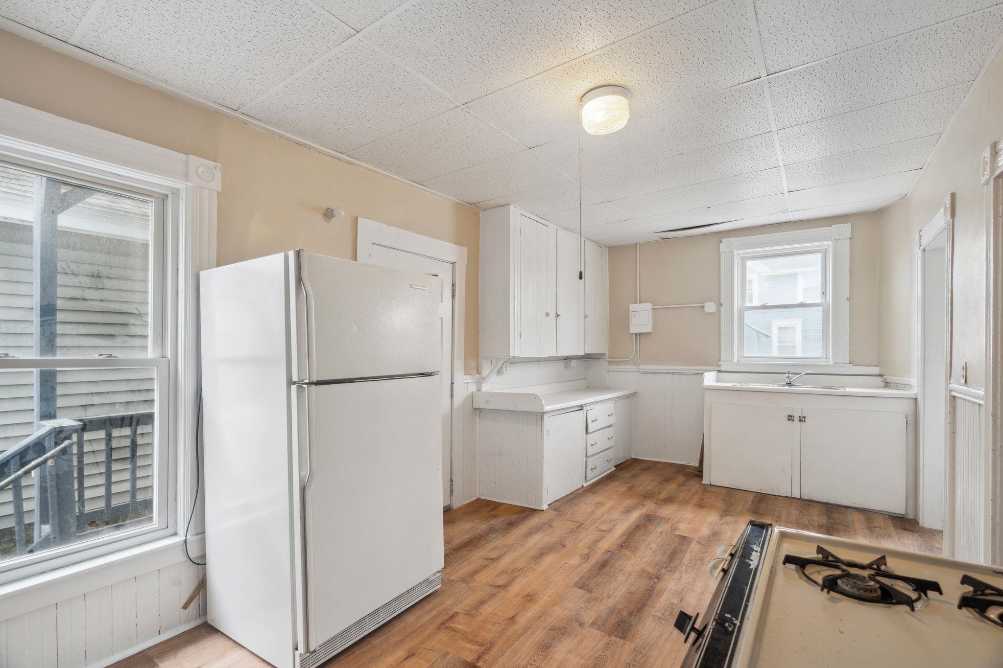 306 Manchester Street, Unit #1 Manchester, NH 03103 - Photo 20 of 24