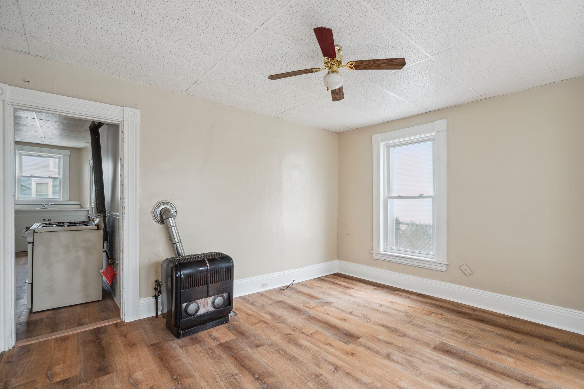306 Manchester Street, Unit #1 Manchester, NH 03103 - Photo 7 of 24