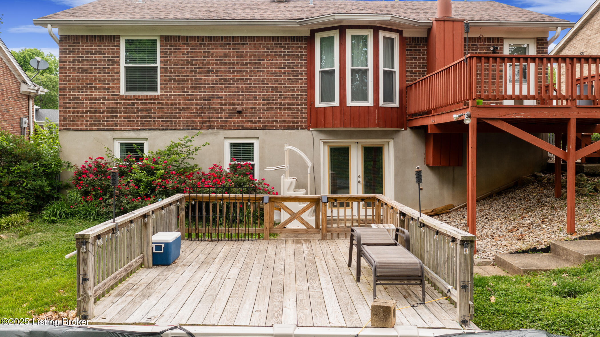 7208 Ridge Creek Road Louisville, KY 40291 - Photo 20 of 20 Sun Deck