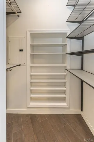 $270,000 | 4731 Holly Hills Avenue, St. Louis, MO 63116