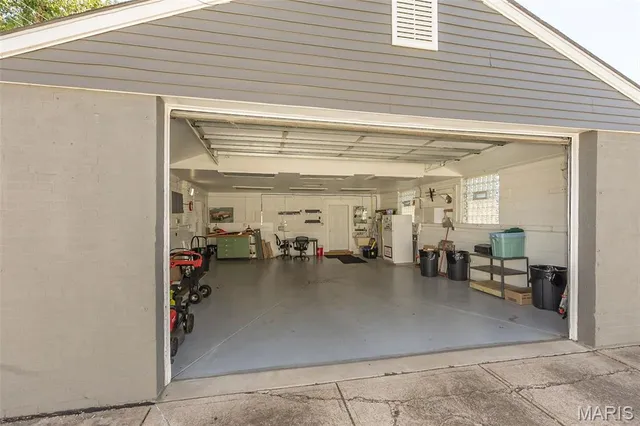 $270,000 | 4731 Holly Hills Avenue, St. Louis, MO 63116