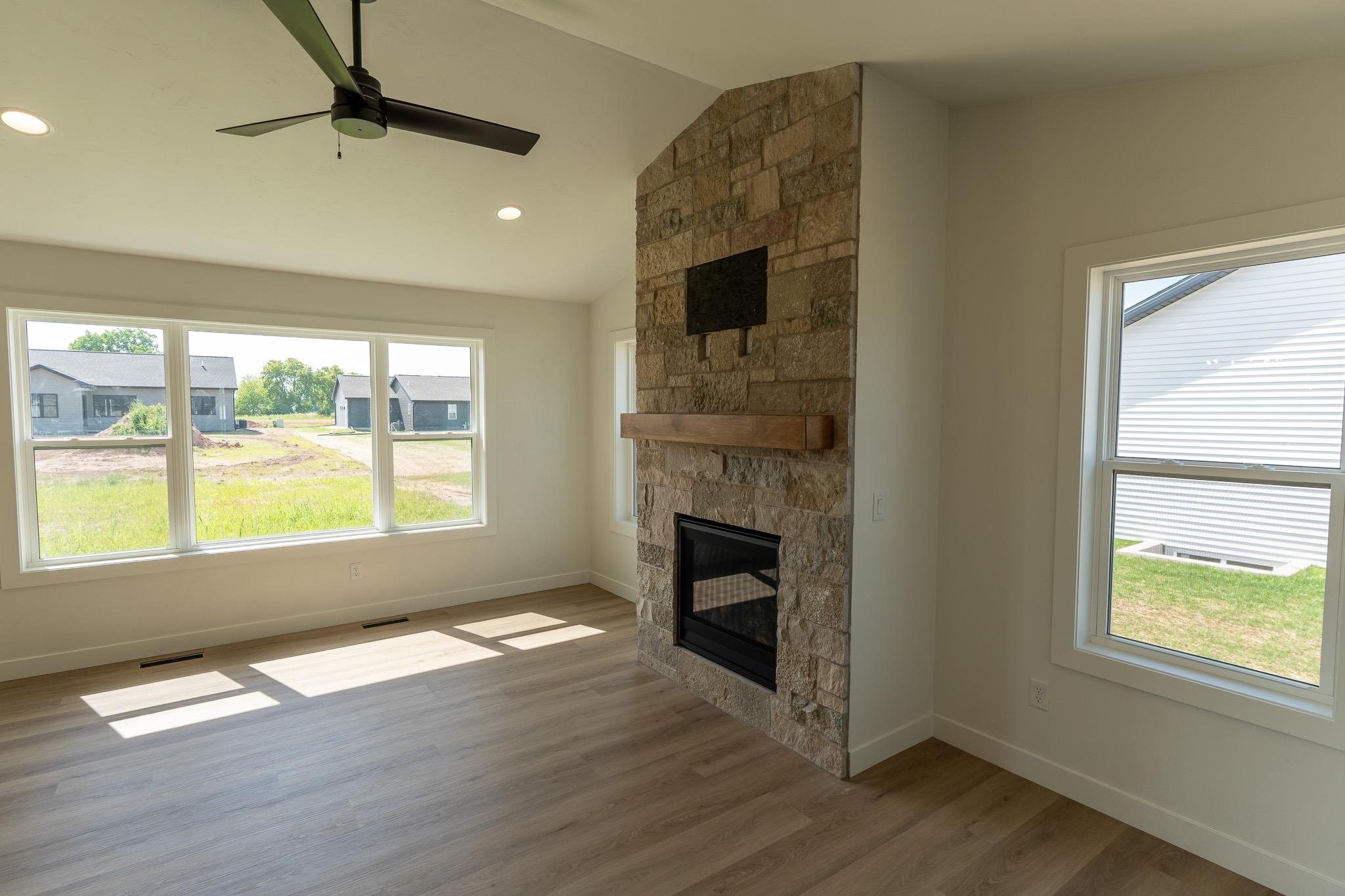 N9271 Anton Court Appleton, WI 54915 - Photo 25 of 31