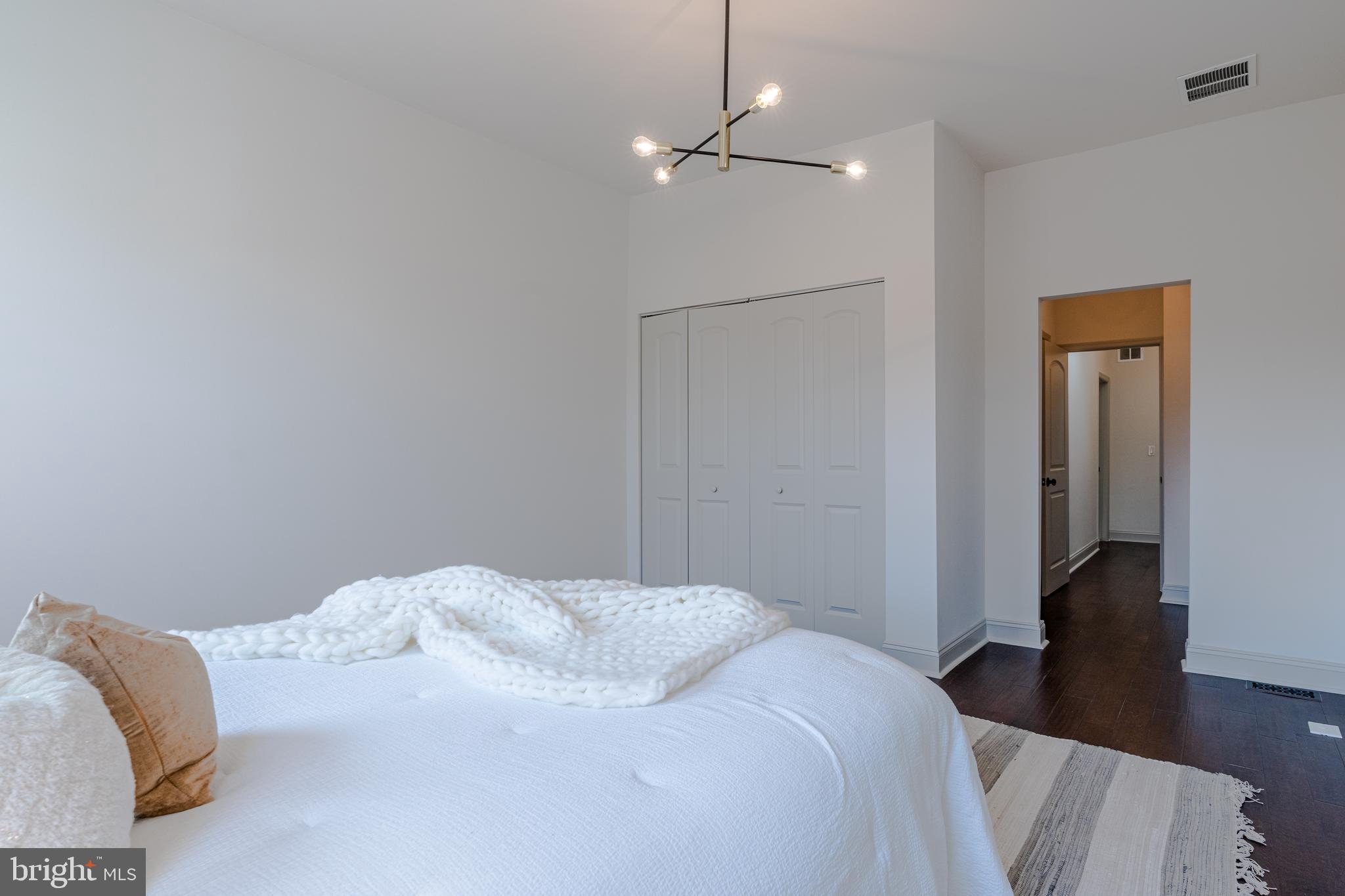 4030 Falls Road Baltimore, MD 21211 - Photo 19 of 31 Gallery Image 19