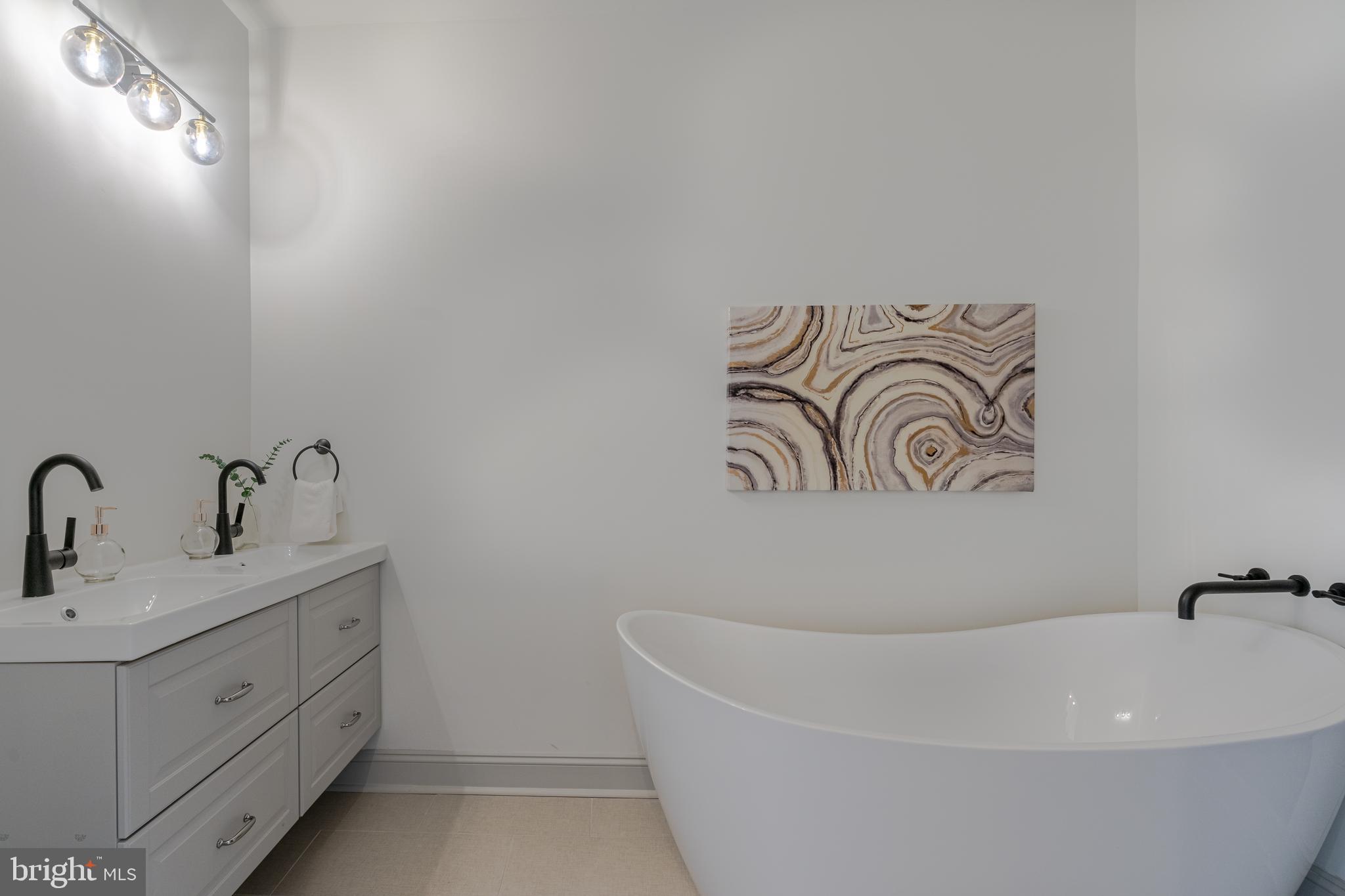 4030 Falls Road Baltimore, MD 21211 - Photo 20 of 31 Gallery Image 20