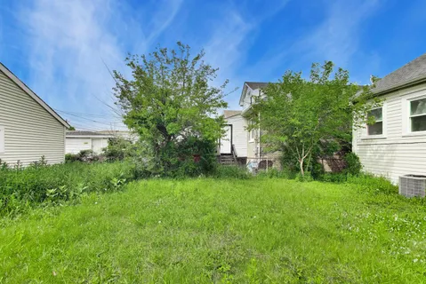 $345,000 | 2728 North Major Avenue, Chicago, IL 60639