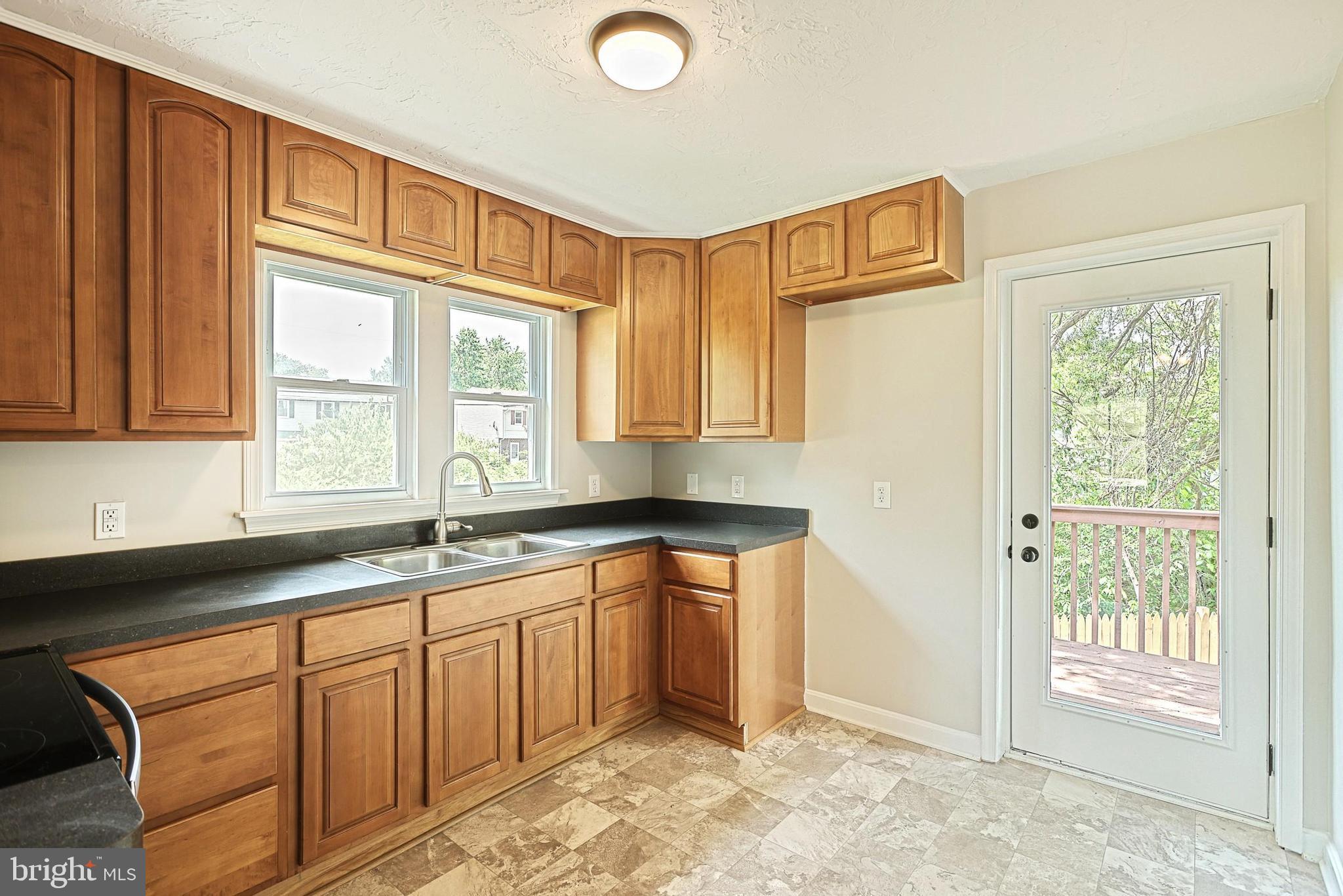 2 Bowman Road Hanover, PA 17331 - Photo 9 of 31 Gallery Image 9