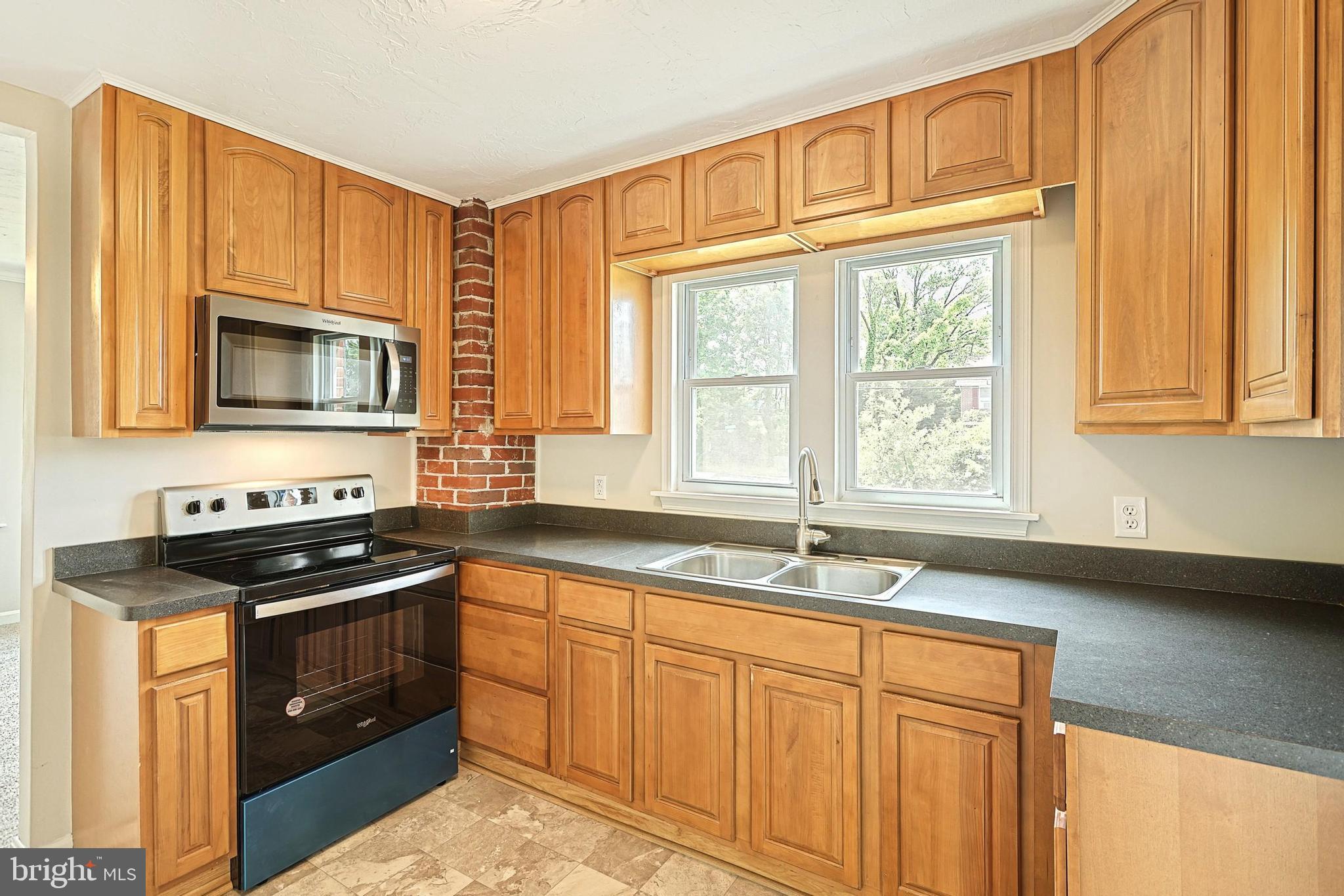 2 Bowman Road Hanover, PA 17331 - Photo 10 of 31 Gallery Image 10