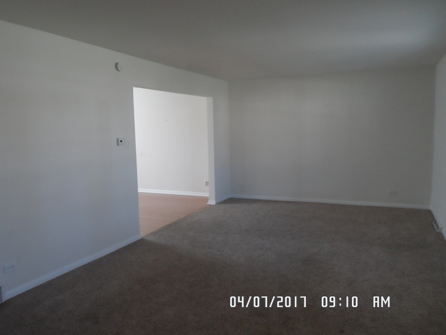 20641 Promethian Way Olympia Fields, IL 60461 - Photo 2 of 12 a view of an empty room