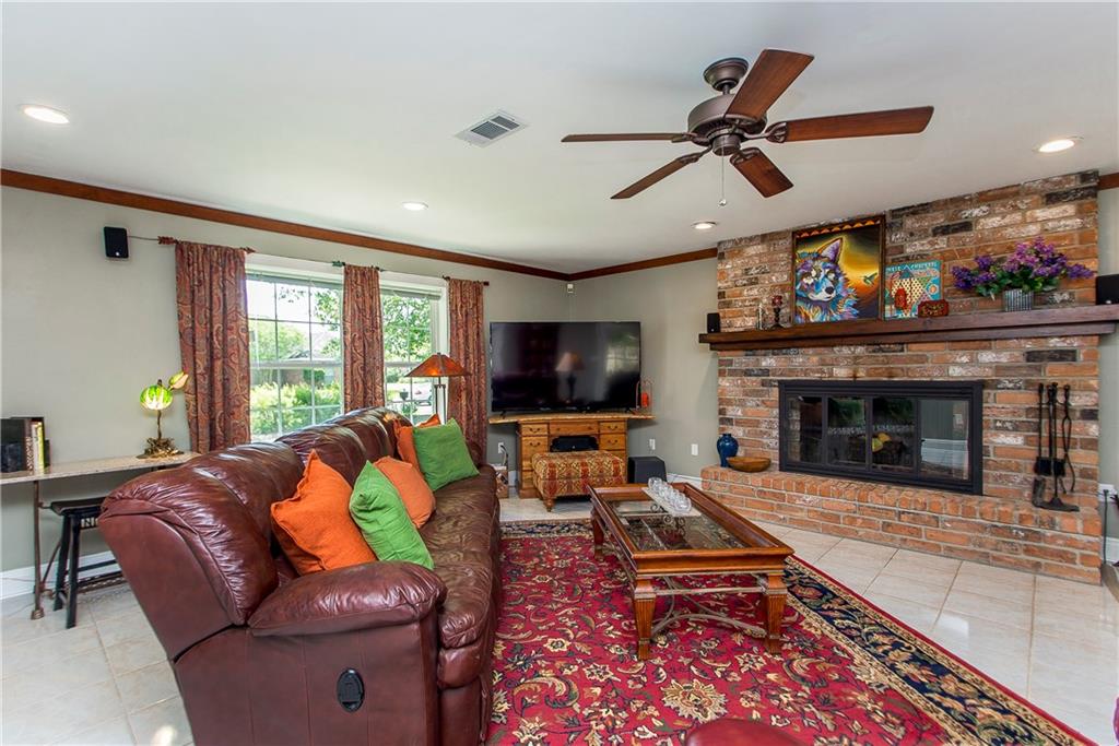 904 Rue Cannes Hammond, LA 70403 - Photo 10 of 25 Gallery Image 10