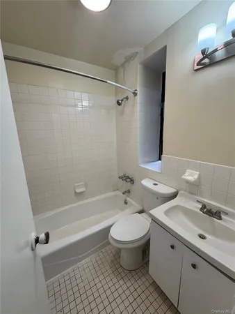$3,500 | 1670 Longfellow Avenue, Unit 1J | Crotona Park East