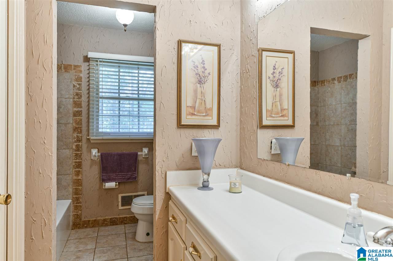 146 Cape Road Bessemer, AL 35023 - Photo 31 of 47