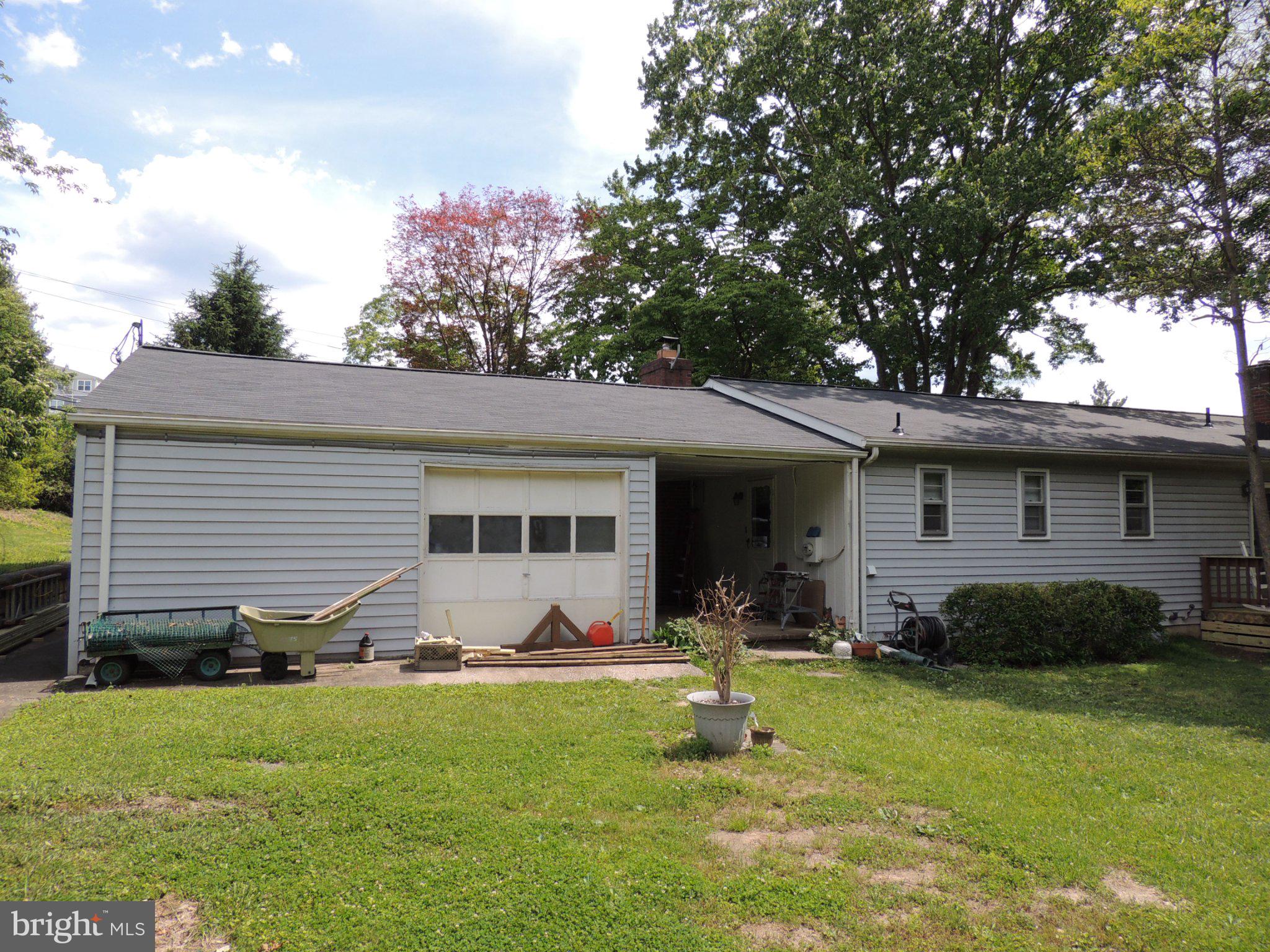 5838 Oklahoma Road Sykesville, MD 21784 - Photo 7 of 72 Charming home with lush greenery.