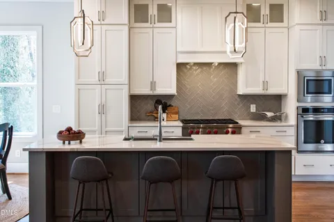 $1,549,000 | 1116 Hymettus Court, Raleigh, NC 27607