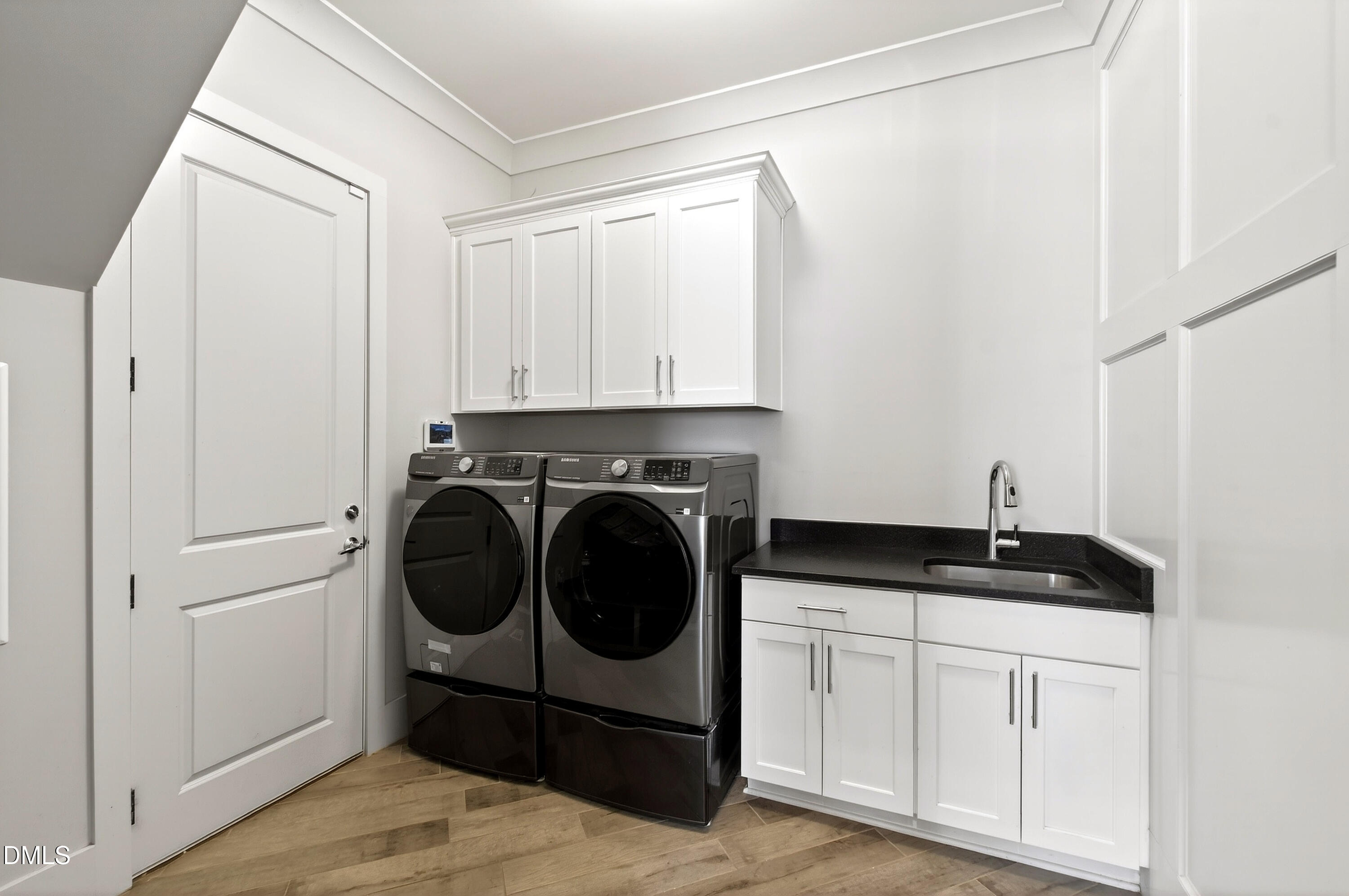 1116 Hymettus Court Raleigh, NC 27607 - Photo 53 of 69 Hymettus (45)