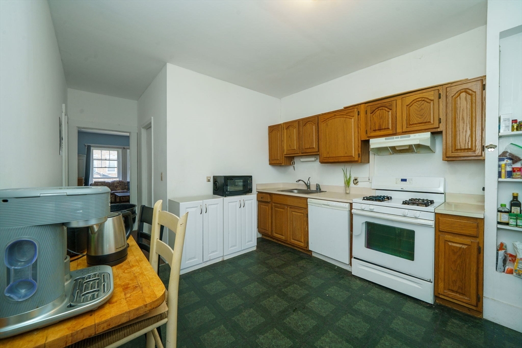 39 Strathmore Road, Unit 3 Boston, MA 02135 - Photo 6 of 18