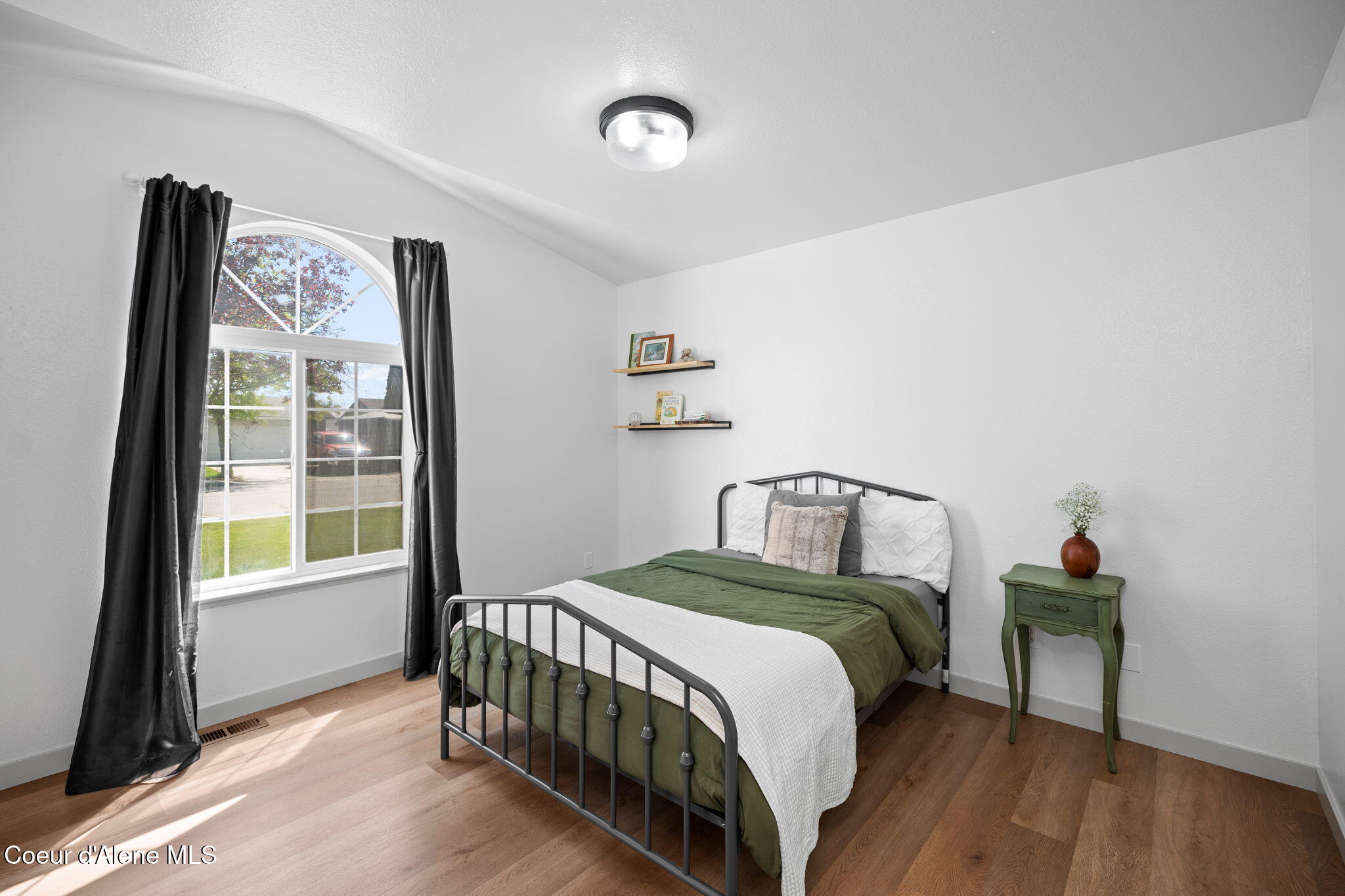 1125 Shannon Lane Post Falls, ID 83854 - Photo 14 of 34 14-web-or-mls-1125 N Shannon-14