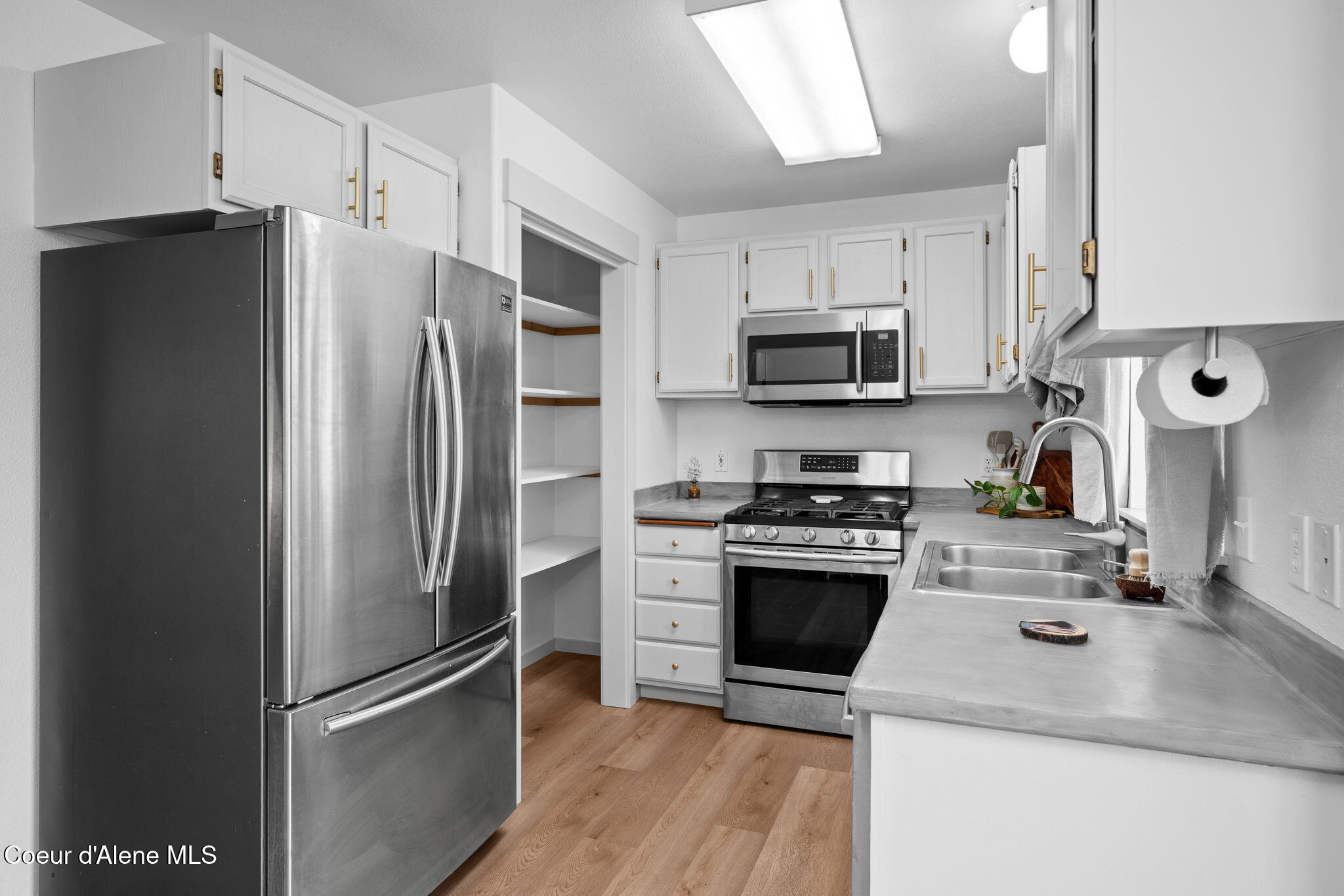 1125 Shannon Lane Post Falls, ID 83854 - Photo 10 of 34 10-web-or-mls-1125 N Shannon-10