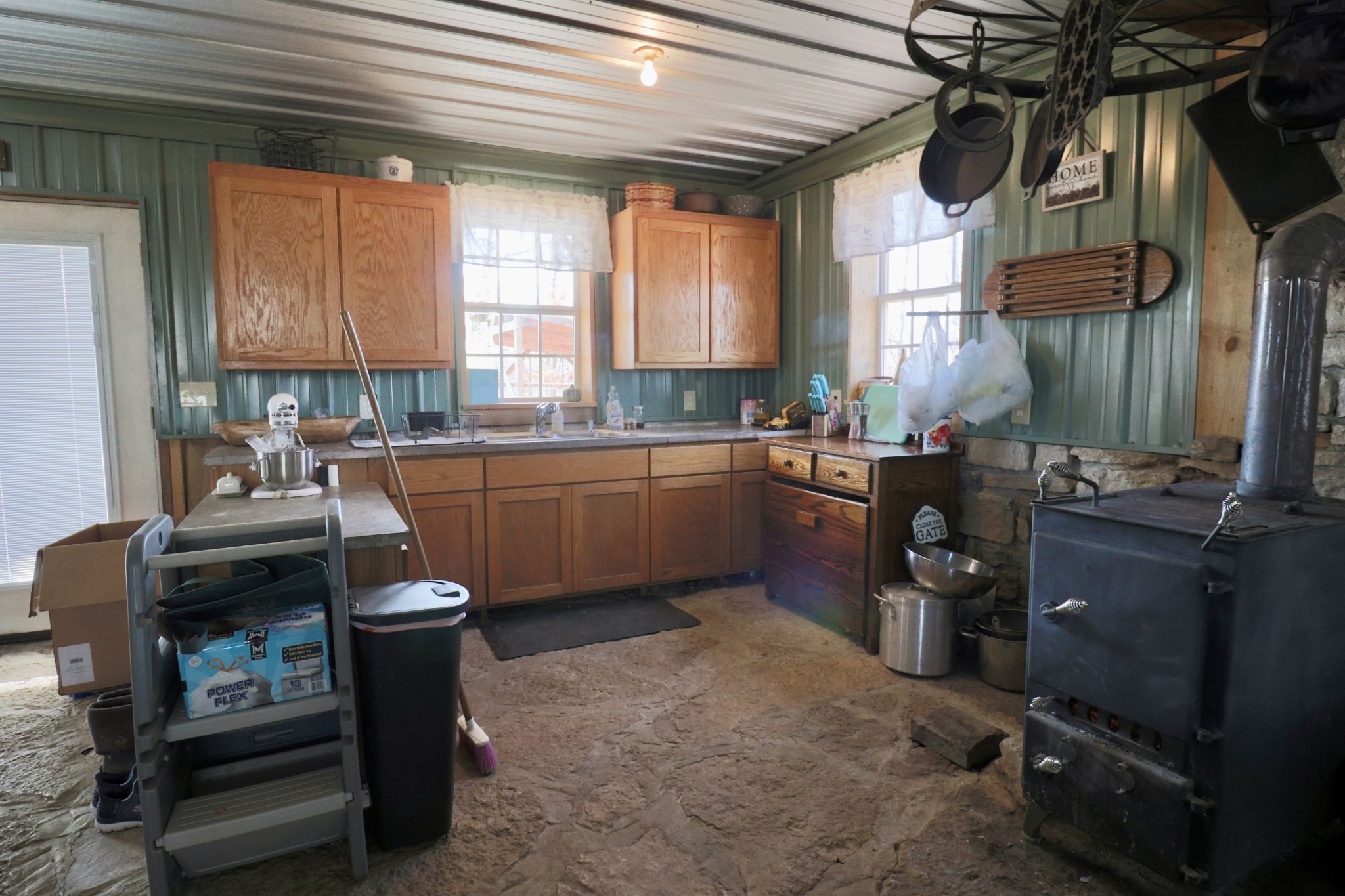 4561 Mayberry Prong Road Linden, TN 37096 - Photo 11 of 27