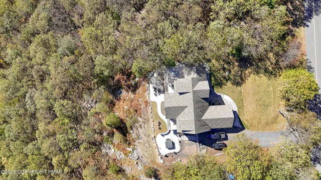 $998,990 | 317 Valley View Drive, Albrightsville, PA 18210