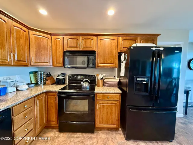 $998,990 | 317 Valley View Drive, Albrightsville, PA 18210