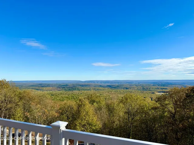 $998,990 | 317 Valley View Drive, Albrightsville, PA 18210