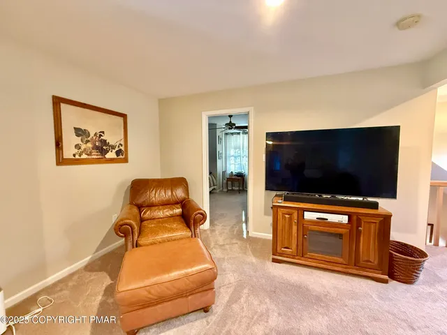 $998,990 | 317 Valley View Drive, Albrightsville, PA 18210