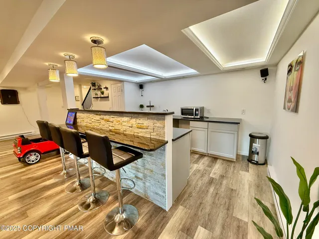 $998,990 | 317 Valley View Drive, Albrightsville, PA 18210