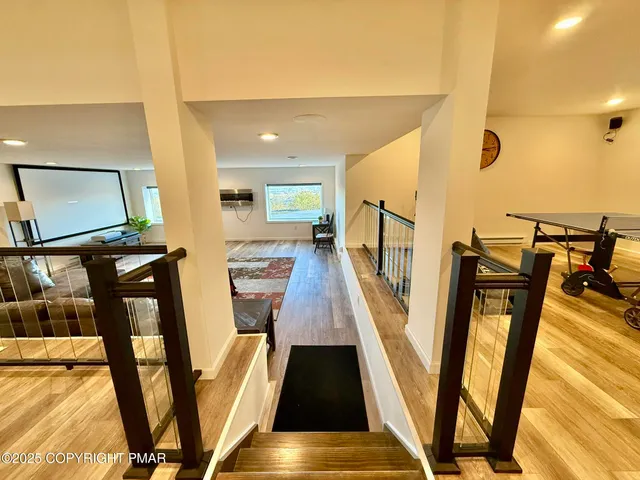 $998,990 | 317 Valley View Drive, Albrightsville, PA 18210