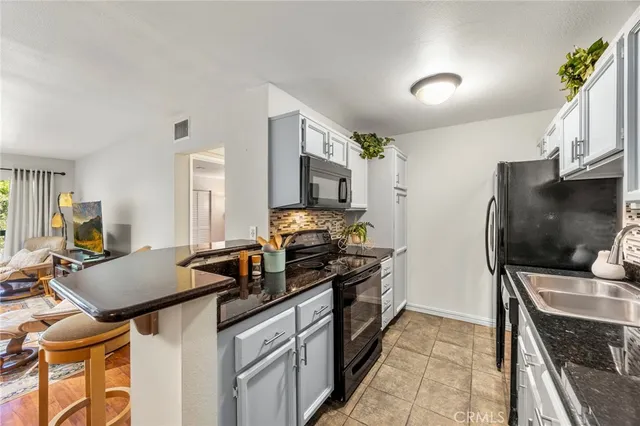 $579,000 | 436 North Bellflower Boulevard, Unit 302, Long Beach, CA 90814