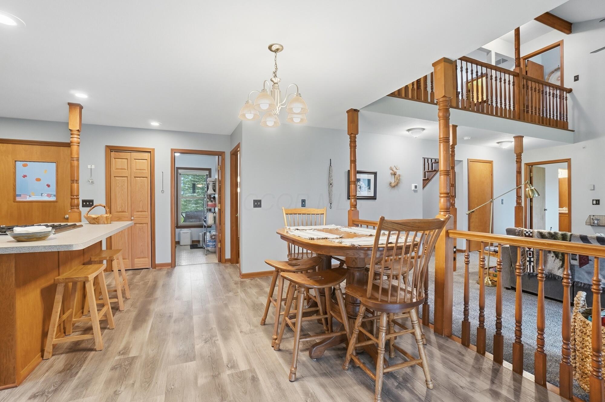 5105 Goodson Road West Jefferson, OH 43162 - Photo 25 of 61 Eating Space