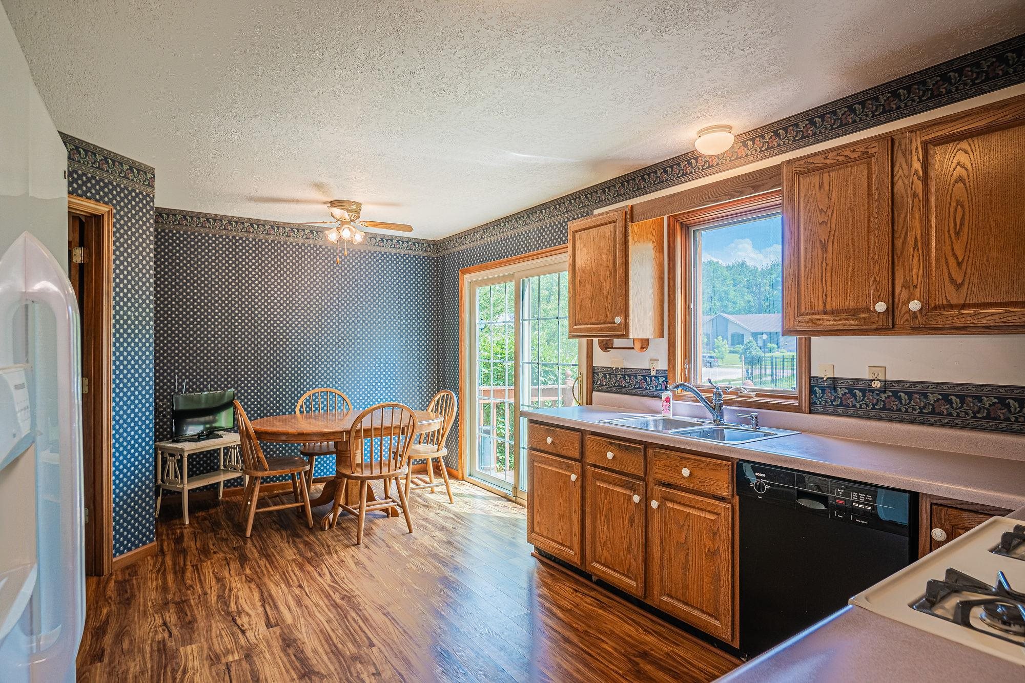 2811 Sanderling Road Fort Wayne, IN 46808 - Photo 18 of 36 Gallery Image 18
