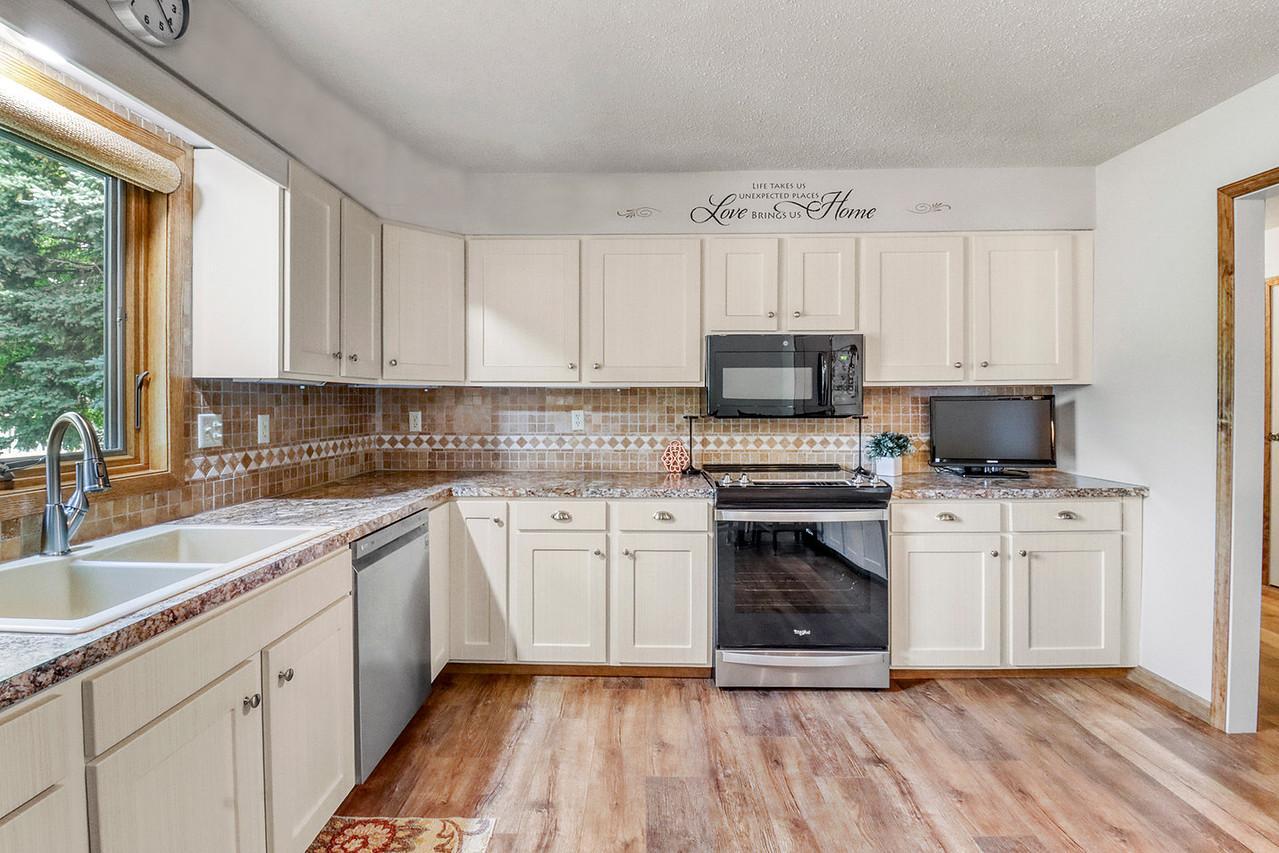 3907 3rd Street South Moorhead, MN 56560 - Photo 21 of 65