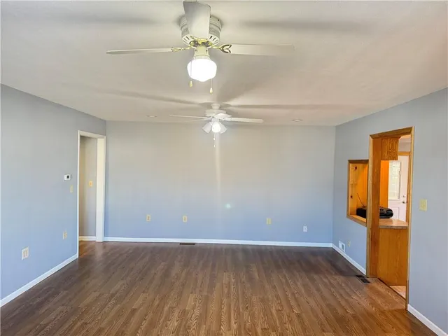 $450,000 | 31435 Lofty Lane, Edwards, MO 65326