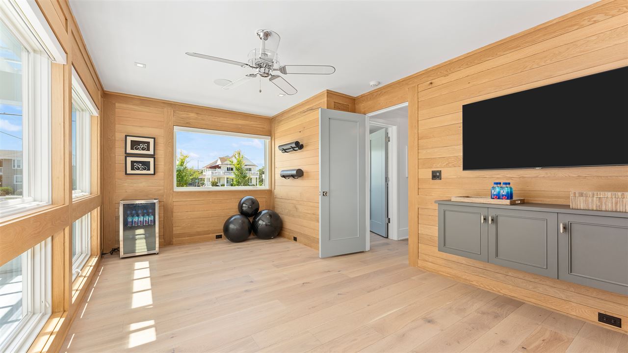 4369 Dune Drive Avalon, NJ 08202 - Photo 8 of 25