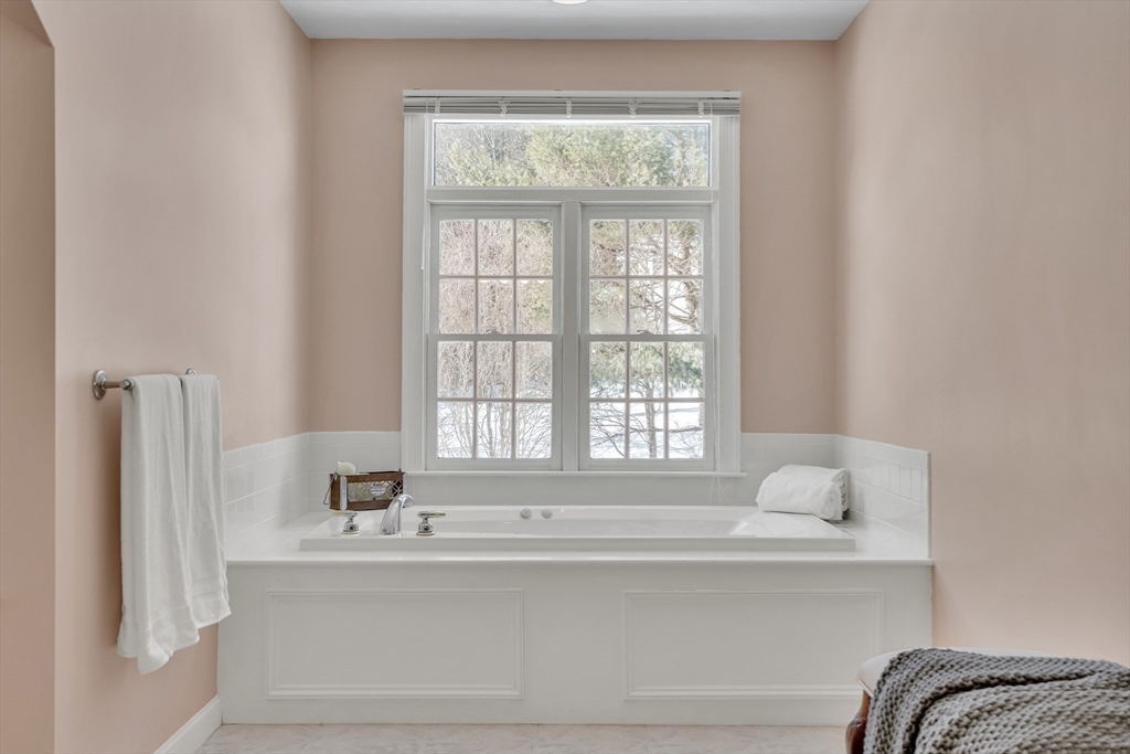 11 Walnut Street Acton, MA 01720 - Photo 22 of 40