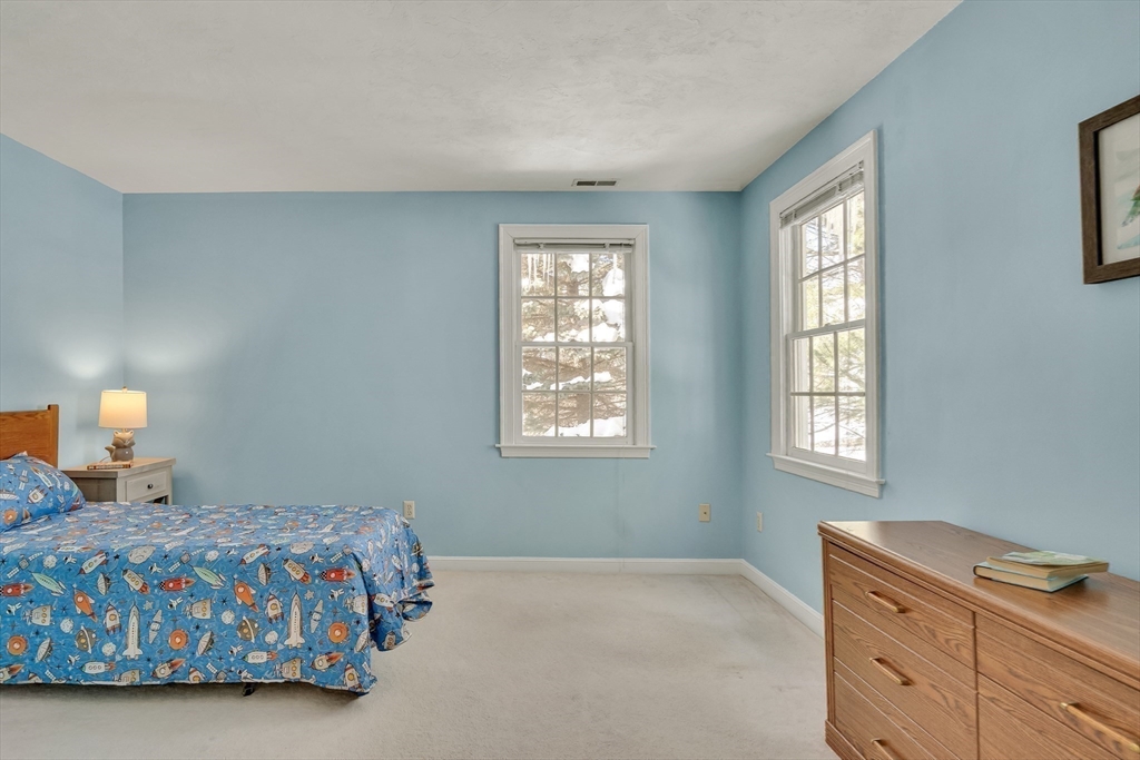 11 Walnut Street Acton, MA 01720 - Photo 28 of 40