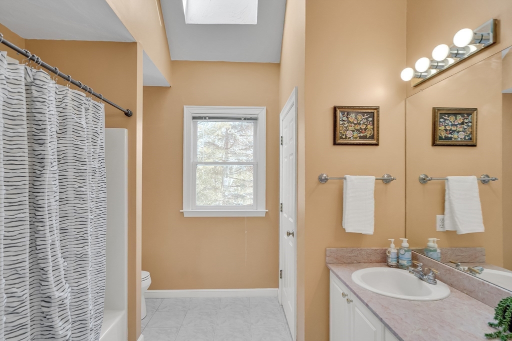 11 Walnut Street Acton, MA 01720 - Photo 31 of 40