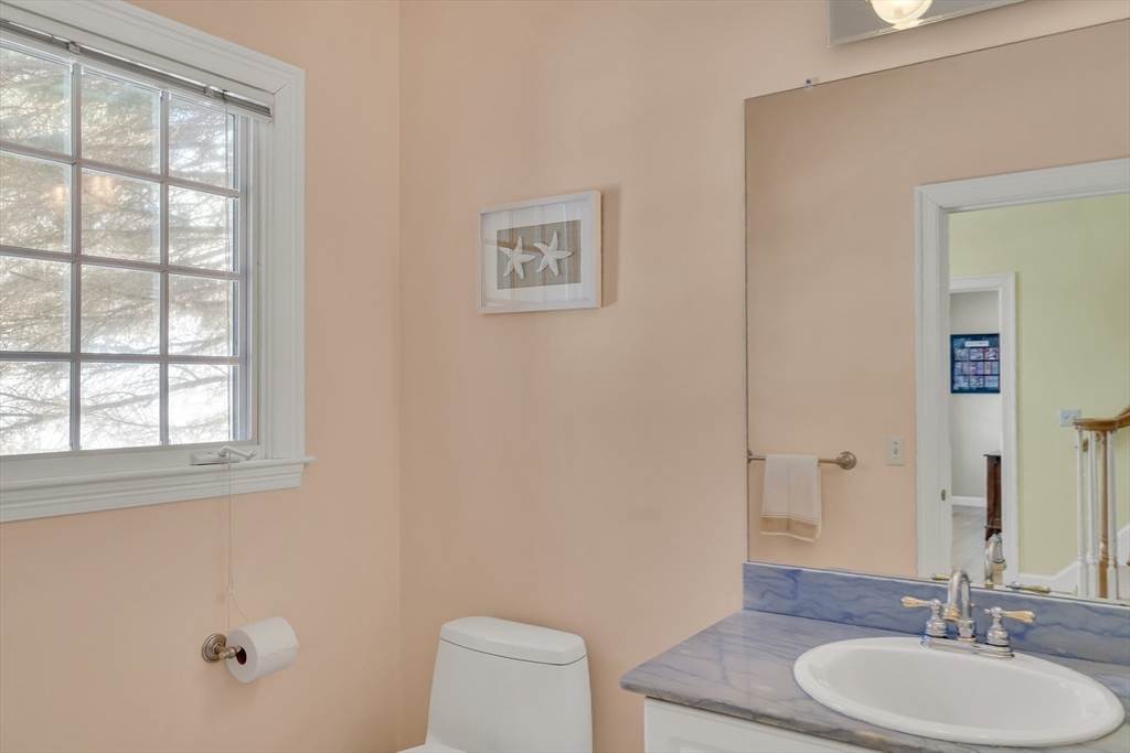 11 Walnut Street Acton, MA 01720 - Photo 36 of 40