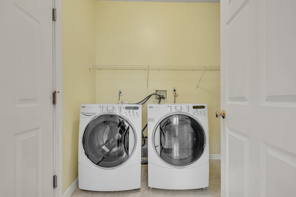 11 Walnut Street Acton, MA 01720 - Photo 37 of 40