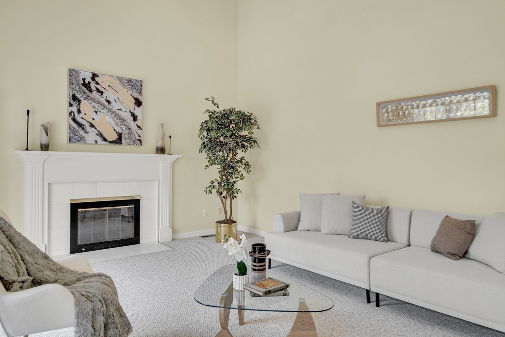 11 Walnut Street Acton, MA 01720 - Photo 5 of 40