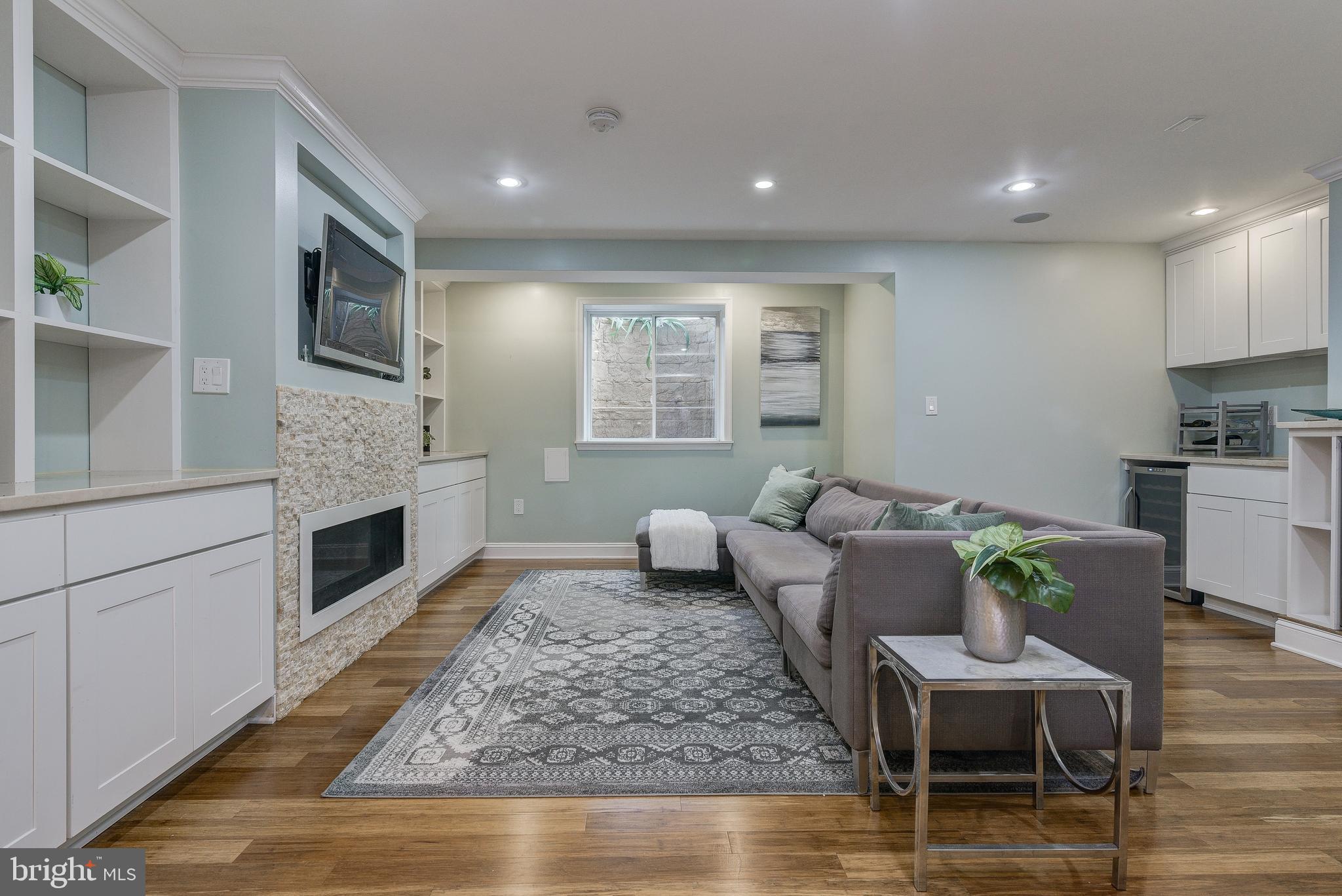 2111 Ellis Street Silver Spring, MD 20910 - Photo 33 of 49