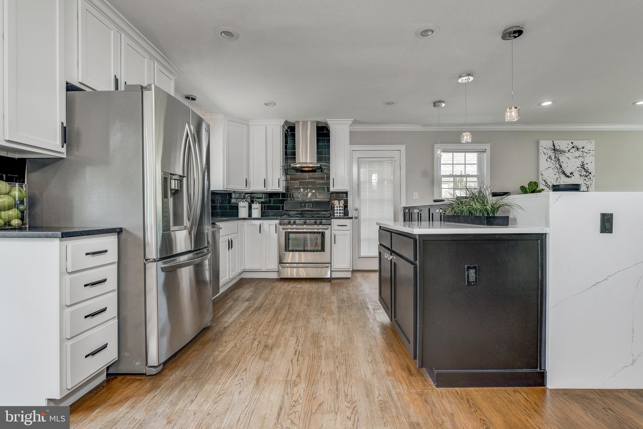 2111 Ellis Street Silver Spring, MD 20910 - Photo 9 of 49