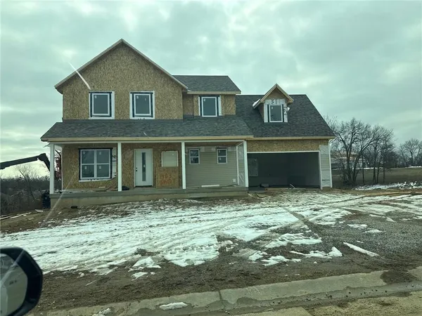 $428,800 | 1403 West 6th Street Terrace, Knob Noster, MO 65336