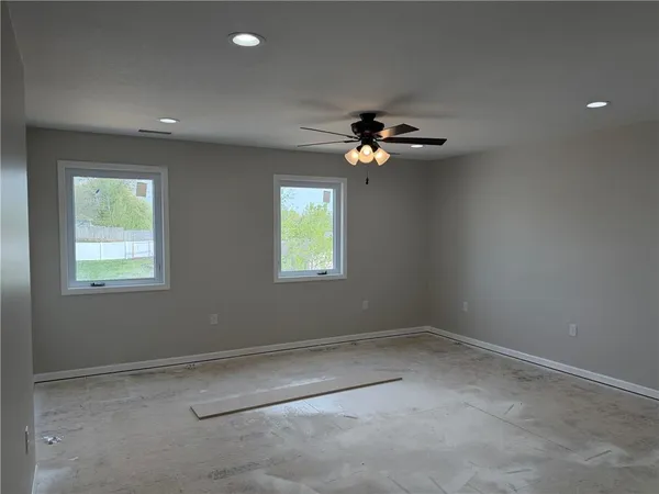 $428,800 | 1403 West 6th Street Terrace, Knob Noster, MO 65336